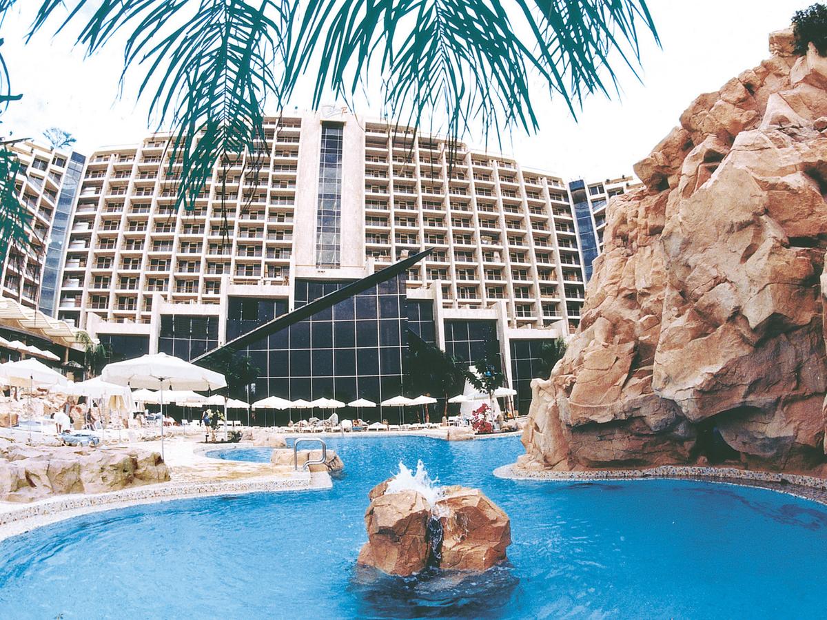 5 Luxury Eilat Hotels Overlooking the Red Sea